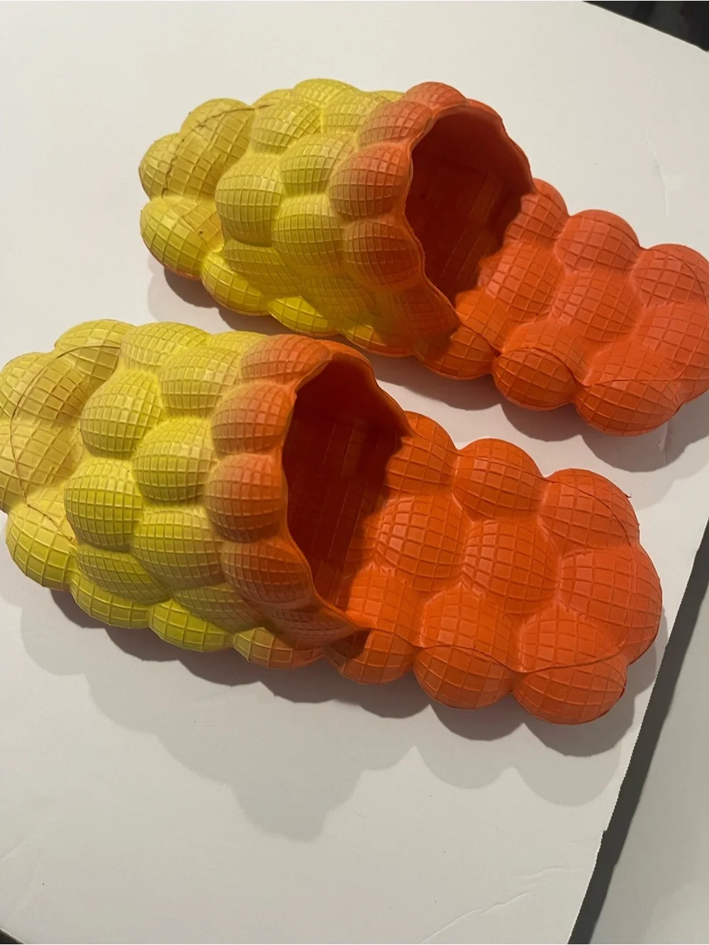 Youth adult 6/7 Yellow Orange Bubble-Texture Home Accent Slippers sandals